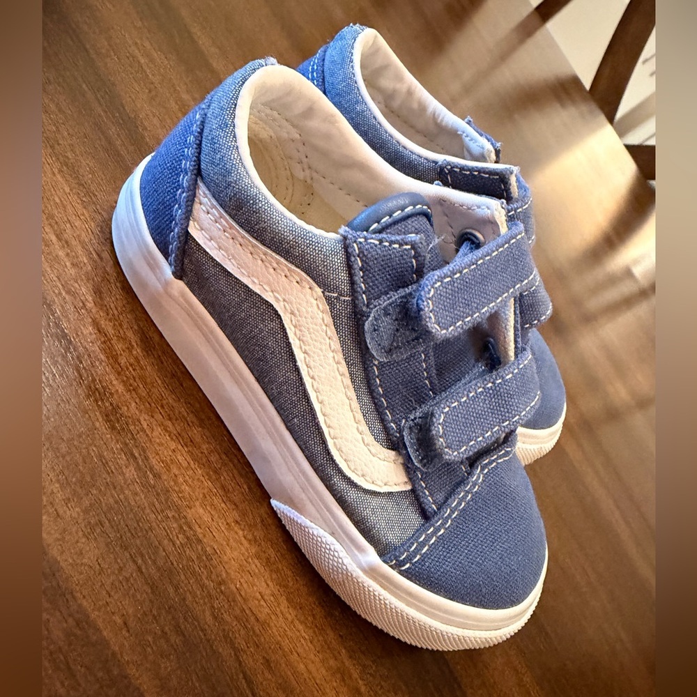 Toddler Vans - Picture 2 of 5